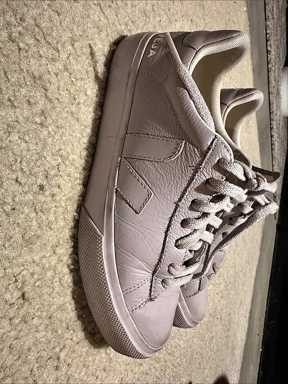 Veja Campo ChromeFree Leather Full Parme Women's Sneakers in Pink